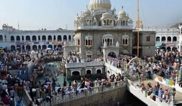 What is Baisakhi to the sikh community? PM Shehbaz and President Zardari express their congratulations to the Sikh community