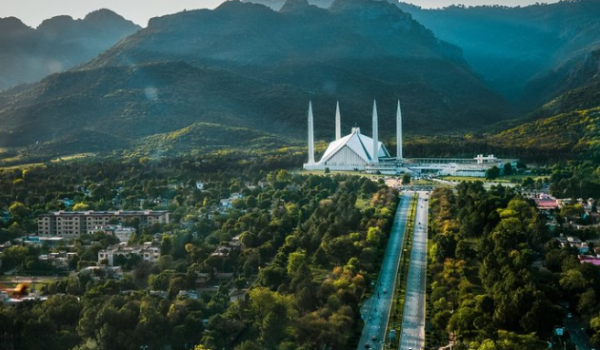 What are some hidden gems or lesser-known places to explore in Islamabad?