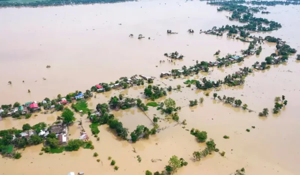 How are relief efforts progressing during severe flooding in Afghanistan?